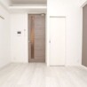 1K Apartment to Rent in Fukuoka-shi Hakata-ku Living Room
