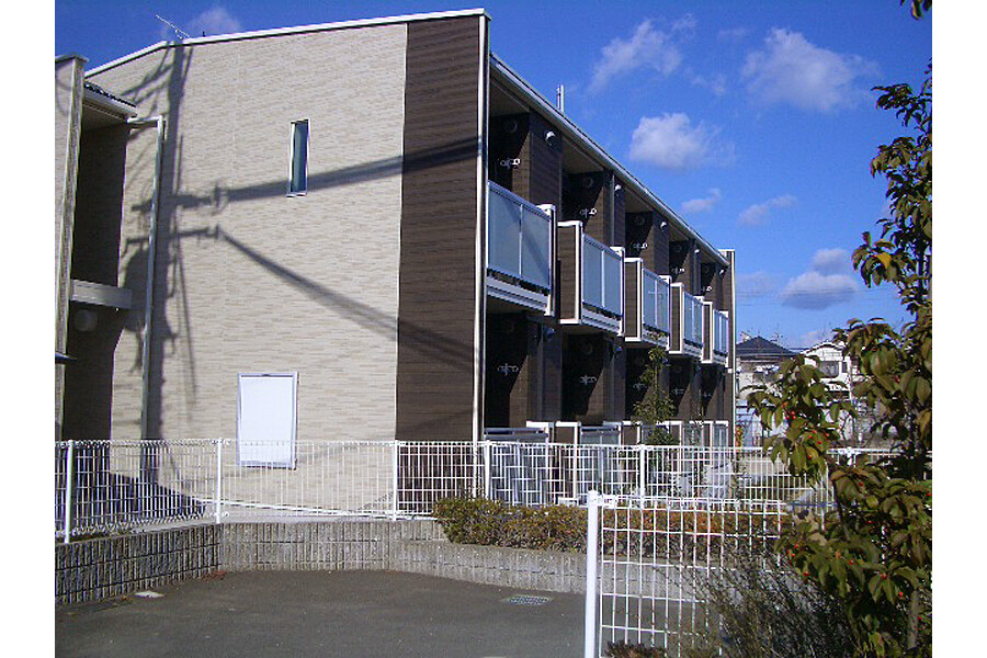 1R Apartment to Rent in Takatsuki-shi Exterior