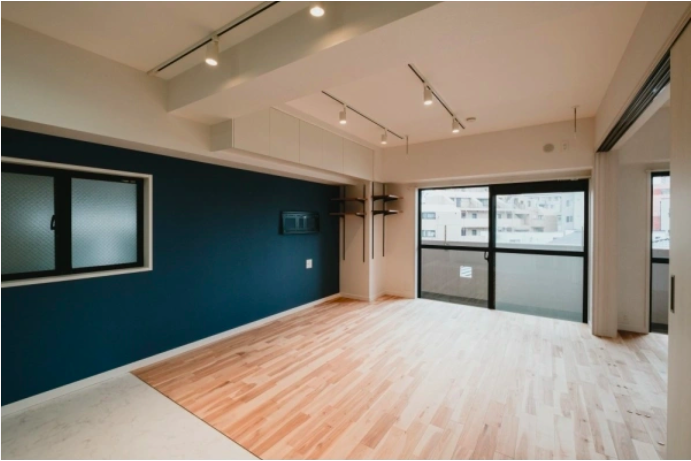 2LDK Apartment to Buy in Shinagawa-ku Living Room