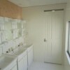 Private Guesthouse to Rent in Osaka-shi Higashinari-ku Washroom