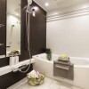 3LDK Apartment to Rent in Musashino-shi Bathroom