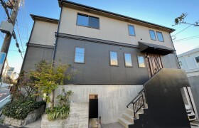 4LDK House in Senriyama takezono - Suita-shi