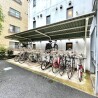 1K Apartment to Rent in Setagaya-ku Parking