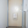 2DK Apartment to Rent in Musashino-shi Entrance