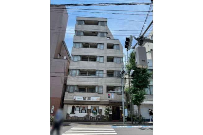 2DK Apartment to Buy in Bunkyo-ku Exterior