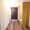 1LDK Apartment to Rent in Yokohama-shi Naka-ku Entrance