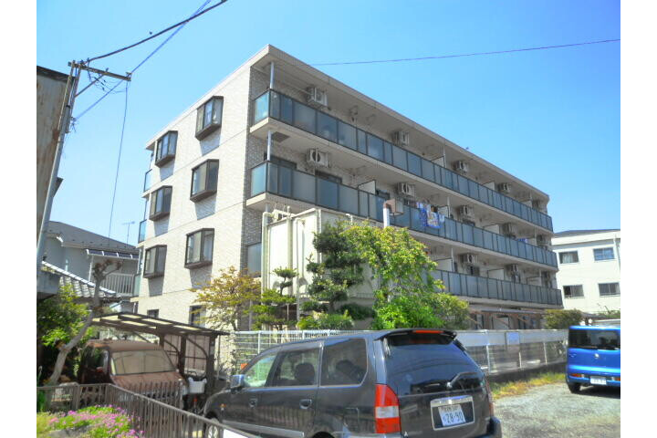 2DK Apartment to Rent in Ichikawa-shi Exterior