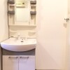 1K Apartment to Rent in Osaka-shi Naniwa-ku Washroom