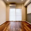 1DK Apartment to Buy in Minato-ku Room
