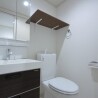 1K Apartment to Rent in Yokohama-shi Kohoku-ku Toilet
