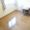 1K Apartment to Rent in Toyonaka-shi Room