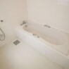 5LDK Apartment to Rent in Minato-ku Bathroom