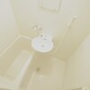 1K Apartment to Rent in Toyokawa-shi Bathroom
