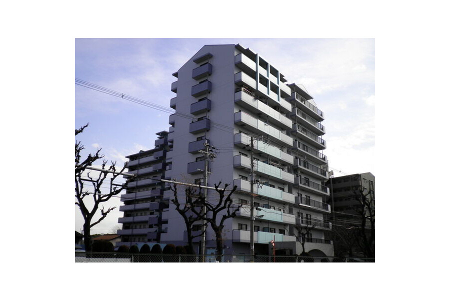 3LDK Apartment to Rent in Osaka-shi Suminoe-ku Exterior
