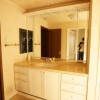世田谷区出租中的4LDK独栋住宅 盥洗室