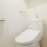 2K Apartment to Rent in Ota-ku Toilet