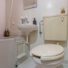 1R Apartment to Rent in Yokohama-shi Tsurumi-ku Toilet
