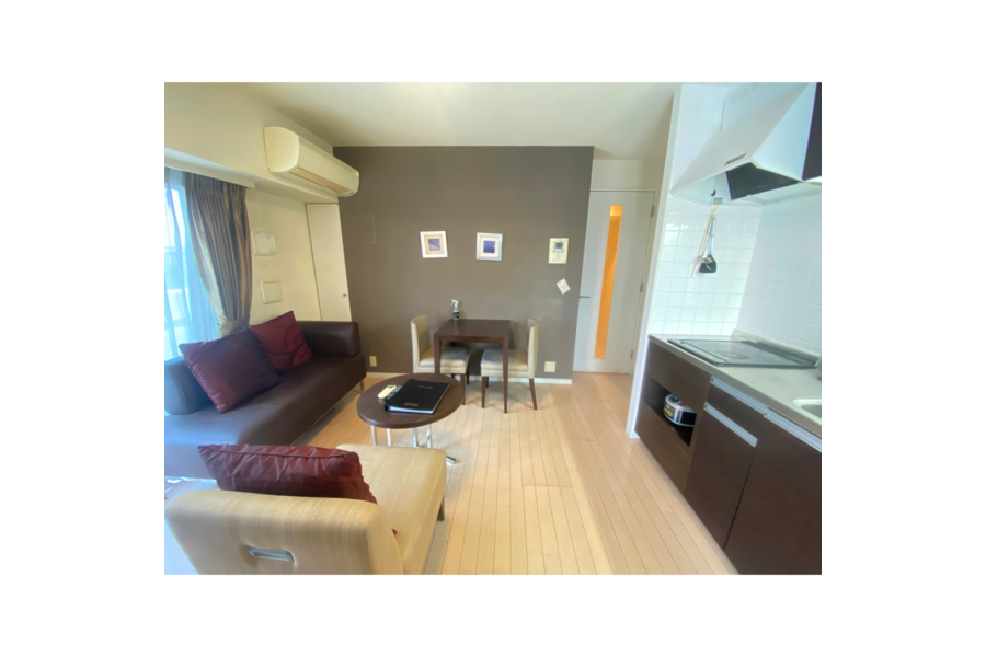 1LDK Serviced Apartment to Rent in Minato-ku Living Room