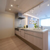 3SLDK Apartment to Buy in Shinagawa-ku Kitchen