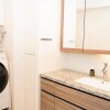 2LDK Apartment to Rent in Minato-ku Washroom