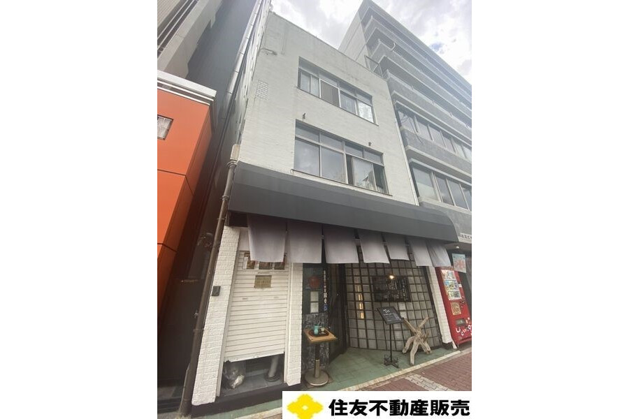 Whole Building Office to Buy in Osaka-shi Naniwa-ku Exterior