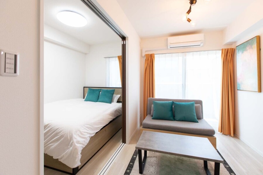 1DK Apartment to Rent in Osaka-shi Yodogawa-ku Bedroom