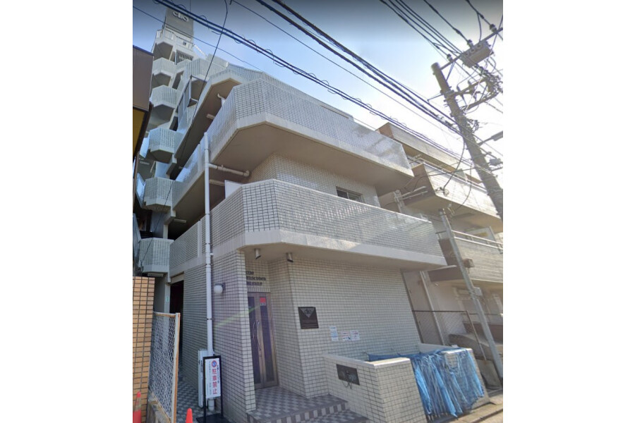 1K Apartment to Buy in Yokosuka-shi Exterior