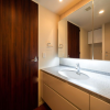 2LDK Apartment to Rent in Chuo-ku Washroom