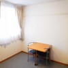 1K Apartment to Rent in Kawasaki-shi Kawasaki-ku Living Room