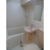 1DK Apartment to Rent in Arakawa-ku Bathroom