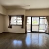 3LDK Apartment to Rent in Kobe-shi Chuo-ku Living Room