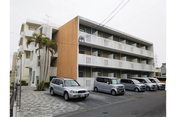 1K Apartment to Rent in Naha-shi Exterior