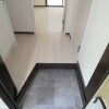 1K Apartment to Rent in Bunkyo-ku Entrance