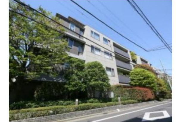 4LDK Apartment to Rent in Shinjuku-ku Exterior