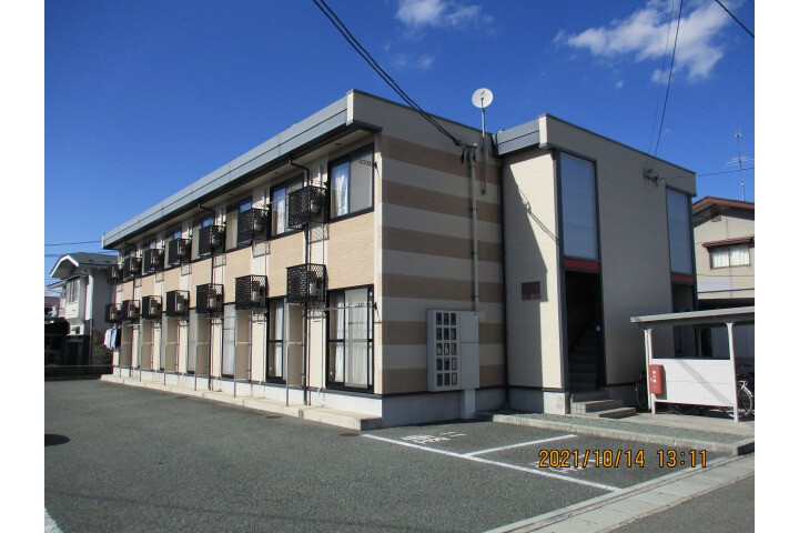 1K Apartment to Rent in Yamagata-shi Exterior