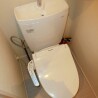 1K Apartment to Rent in Chuo-ku Toilet