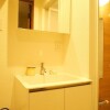 2K Apartment to Rent in Minato-ku Washroom