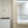 1K Serviced Apartment to Rent in Shibuya-ku Washroom
