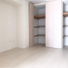 4LDK Apartment to Rent in Koto-ku Room