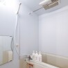 1K Apartment to Rent in Osaka-shi Nishi-ku Shower