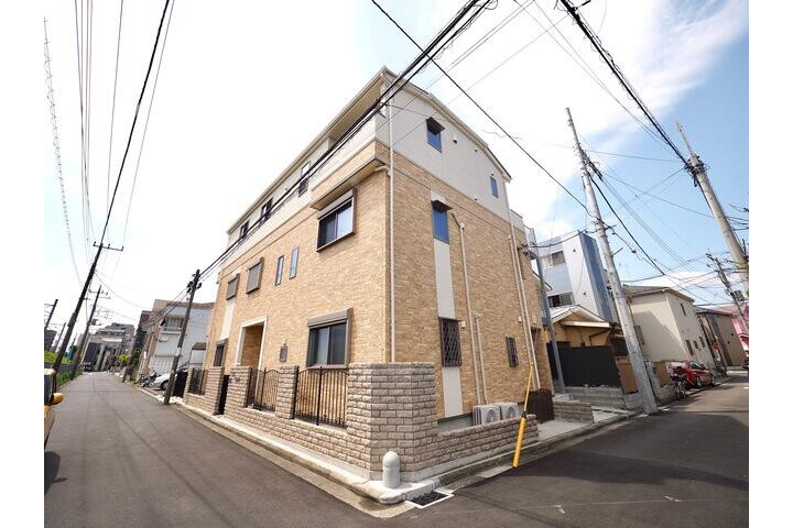 1LDK Apartment to Rent in Yokohama-shi Kohoku-ku Exterior