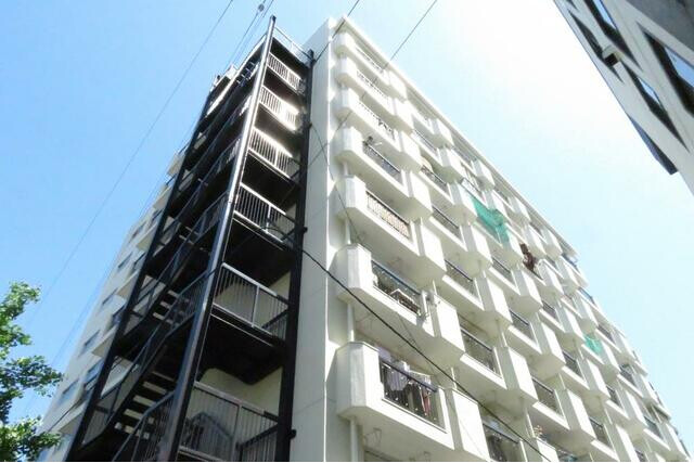 1DK Apartment to Buy in Adachi-ku Exterior