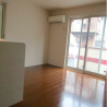 2LDK Terrace house to Rent in Komae-shi Living Room