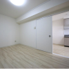 2LDK Apartment to Rent in Osaka-shi Nishi-ku Western Room