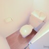 1K Apartment to Rent in Fujisawa-shi Toilet