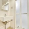 2DK Apartment to Rent in Chiyoda-ku Washroom