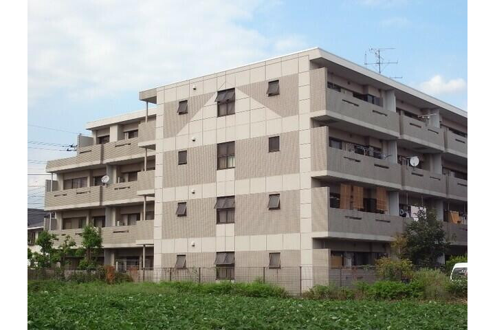 3DK Apartment to Rent in Tokorozawa-shi Exterior