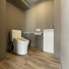 1R Apartment to Rent in Osaka-shi Tennoji-ku Toilet
