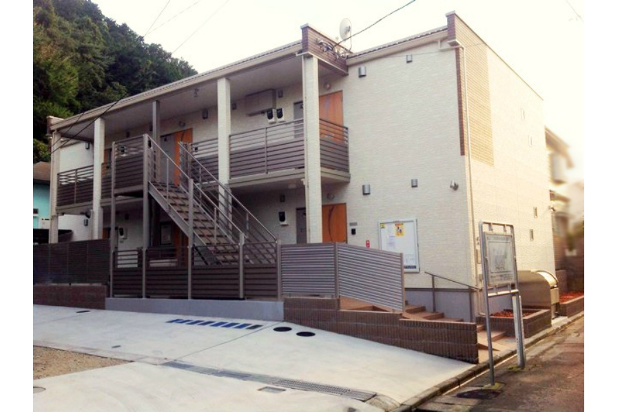 1LDK Apartment to Rent in Zushi-shi Exterior