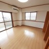 2LDK Apartment to Rent in Okinawa-shi Western Room